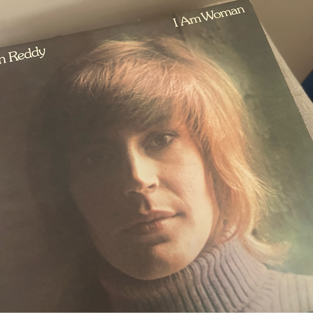 Helen Reddy vintage vinyl, I am Woman